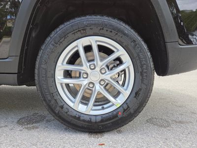 2026 Jeep Grand Cherokee - Photo 6