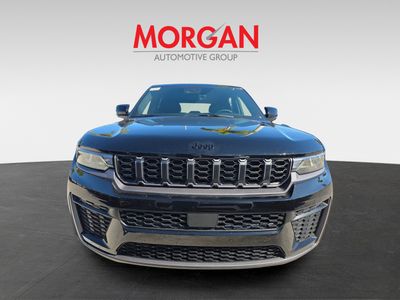2026 Jeep Grand Cherokee — side profile view