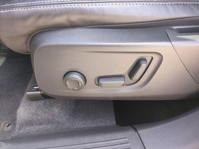 2022 Volvo XC40 - Photo 21