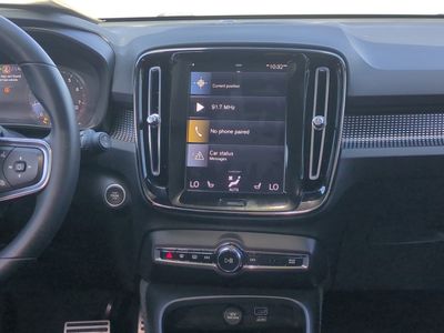 2022 Volvo XC40 - Photo 19