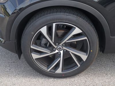 2022 Volvo XC40 - Photo 11