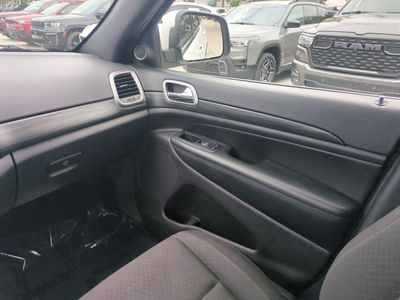 2021 Jeep Grand Cherokee - Photo 17