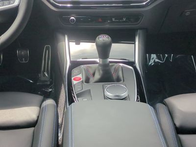 2024 BMW M2 - Photo 18