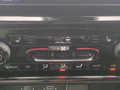 2023 Jeep Grand Cherokee - Photo 24