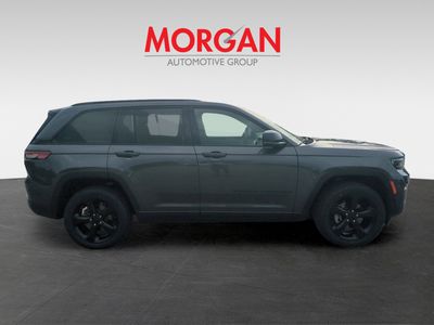 2023 Jeep Grand Cherokee - Photo 4