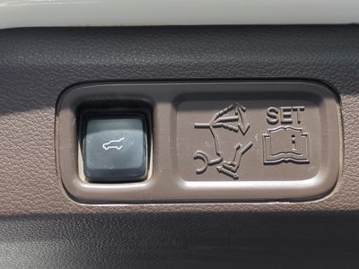 2022 Ford Expedition - Photo 14