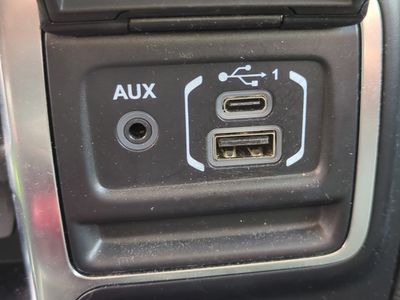 2019 Jeep Wrangler - Photo 22