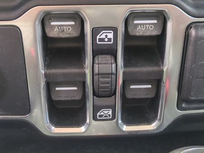 2019 Jeep Wrangler - Photo 24