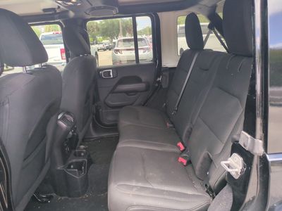 2019 Jeep Wrangler - Photo 14