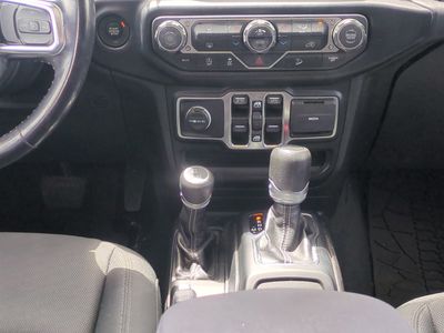 2019 Jeep Wrangler - Photo 19
