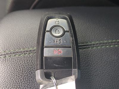 2019 Ford Mustang - Photo 28