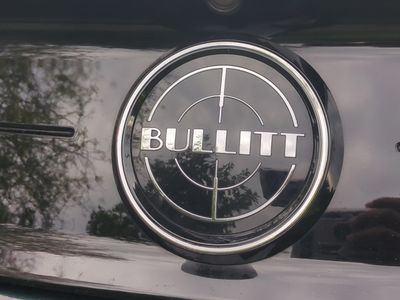 2019 Ford Mustang - Photo 30