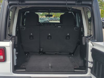 2020 Jeep Wrangler - Photo 13