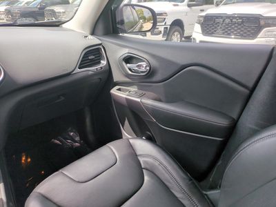 2022 Jeep Cherokee - Photo 18