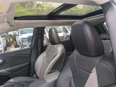 2022 Jeep Cherokee - Photo 22