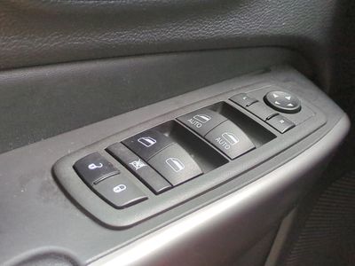 2022 Jeep Cherokee - Photo 27