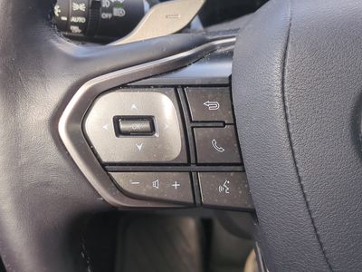 2025 Lexus RX - Photo 28