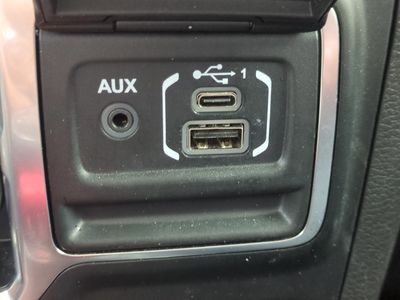 2023 Jeep Wrangler - Photo 24