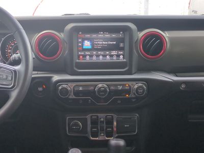 2023 Jeep Wrangler - Photo 20