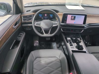 2024 Volkswagen Atlas - Photo 17