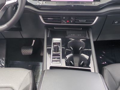 2024 Volkswagen Atlas - Photo 20