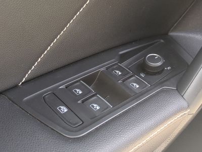 2022 Volkswagen Tiguan - Photo 25