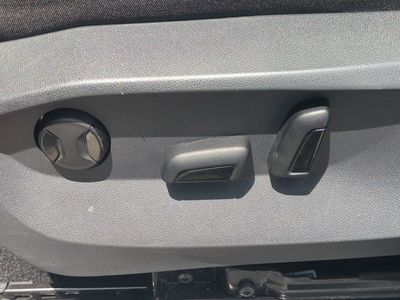 2022 Volkswagen Tiguan - Photo 21