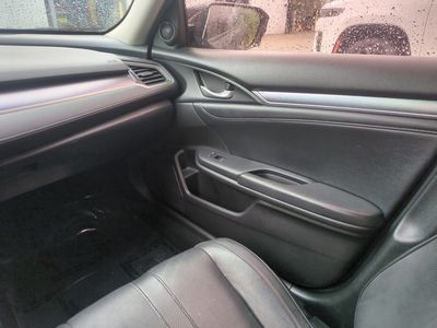 2016 Honda Civic - Photo 16