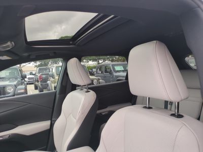 2024 Lexus RX - Photo 22