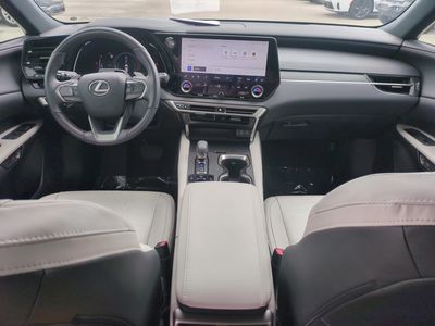 2024 Lexus RX - Photo 16