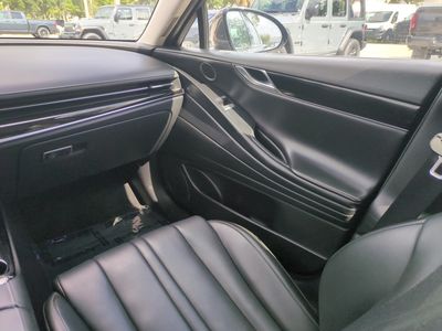 2023 Genesis G80 - Photo 16