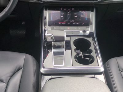 2025 Audi Q7 - Photo 20