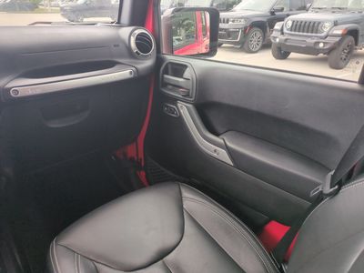2017 Jeep Wrangler - Photo 17