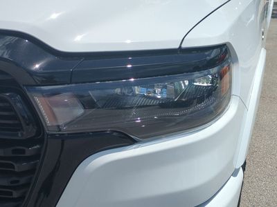 2026 Ram 1500 — photo 10 view