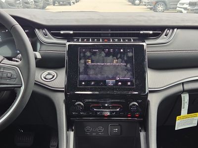 2025 Jeep Grand Cherokee - Photo 18