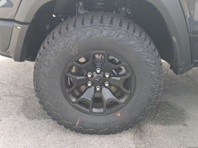 2026 Ram 1500 — photo 11 view