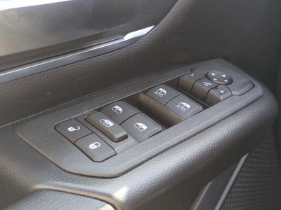 2026 Ram 1500 — photo 25 view