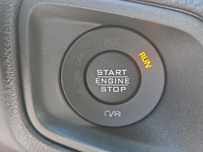 2026 Jeep Wrangler — photo 30 view