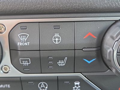 2026 Jeep Wrangler — photo 24 view