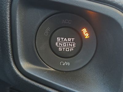 2026 Jeep Wrangler - Photo 30