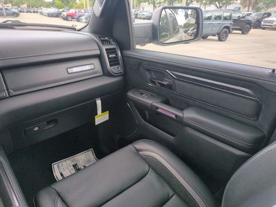 2026 Ram 1500 — photo 17 view