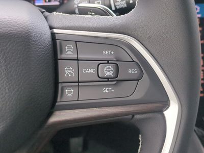 2026 Jeep Grand Cherokee — photo 28 view