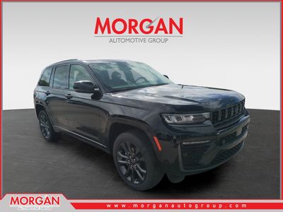 2026 Jeep Grand Cherokee Limited in Black — front three-quarter view