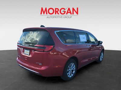 2026 Chrysler Pacifica - Photo 5