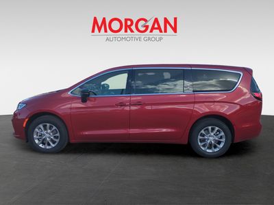 2026 Chrysler Pacifica - Photo 8