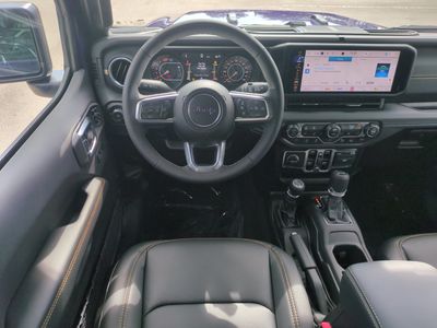 2026 Jeep Wrangler - Photo 16