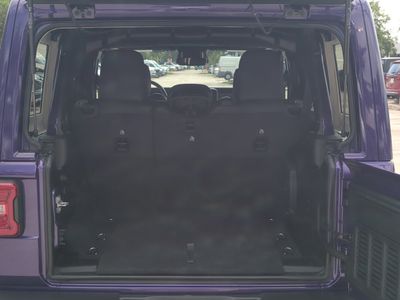 2026 Jeep Wrangler - Photo 13