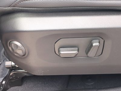 2026 Jeep Wrangler - Photo 20