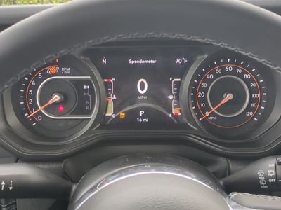 2026 Jeep Wrangler - Photo 29