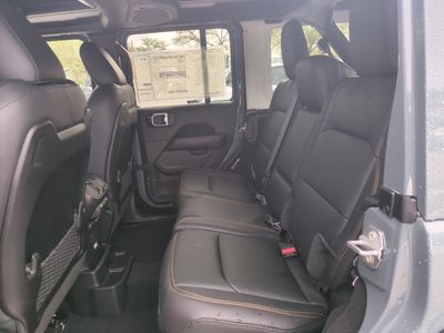2026 Jeep Wrangler - Photo 16